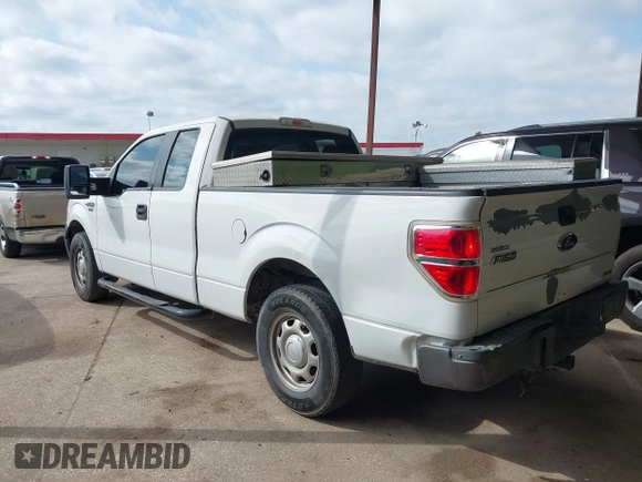 2012 Ford F-150 XL with VIN 1FTFX1CF0CKE40529, listed as a IAAI auction lot 42058990 with 234,032 mi miles. Bid and sale history available at carsss.com. Image 15.