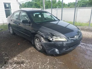 2005 Honda Accord LX z VIN 1HGCM564X5A037309, wystawiony jako IAAI lot #42265772 z przebiegiem 149 298 mil mil oraz . Historia ofert i sprzedaży dostępna na DreamBid. Obrazek 1.
