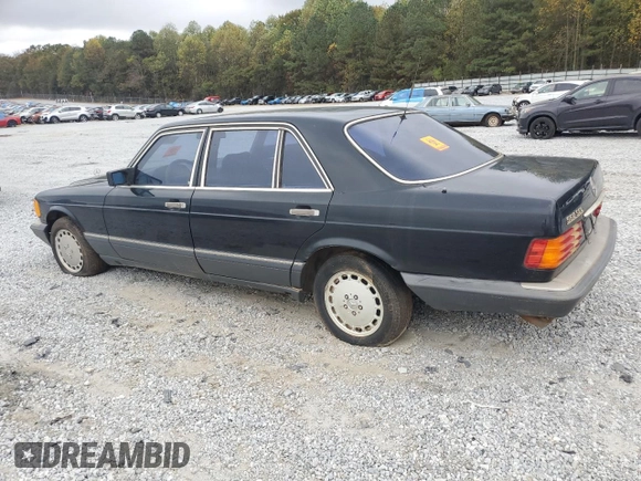 1990 Mercedes-Benz 560 with VIN WDBCA39E0LA525860, listed as a Copart auction lot 79363194 with 269,153 mi miles and Clean Title. Bid and sale history available at DreamBid. Image 2.
