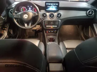 2019 Mercedes-Benz GLA 250 z VIN WDCTG4EB5KU014329, wystawiony jako Copart lot #57428465 z przebiegiem 33 383 mil mil oraz Szkoda całkowita • Salvage title. Historia ofert i sprzedaży dostępna na DreamBid. Obrazek 8.