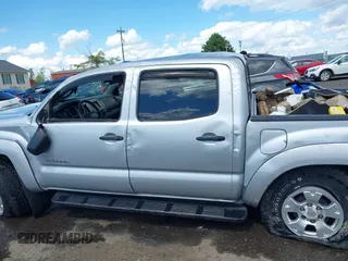 2006 Toyota Tacoma z VIN 5TELU42N56Z234046, wystawiony jako IAAI lot #42197128 z przebiegiem 143 715 mil mil oraz . Historia ofert i sprzedaży dostępna na DreamBid. Obrazek 14.