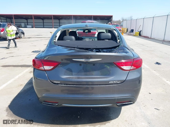 2015 Chrysler 200 C with VIN 1C3CCCEG9FN530575, listed as a IAAI auction lot 41862387 with 190,580 mi miles. Bid and sale history available at carsss.com. Image 16.