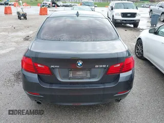 2015 BMW 5 Series 535i xDrive with VIN WBA5B3C59FD545279, listed as a IAAI auction lot 41810032 with 122,936 mi miles. Bid and sale history available at carsss.com. Image 16.