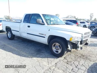 1999 Dodge 1500 with VIN 1B7HC13Y4XJ627063, listed as a IAAI auction lot 41697073 with 206,776 mi miles and . Bid and sale history available at carsss.com. Image 1.