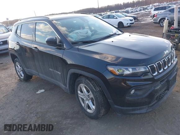 2023 Jeep Compass Latitude with VIN 3C4NJDBN3PT502551, listed as a IAAI auction lot 41327828 with 17,818 mi miles and . Bid and sale history available at DreamBid. Image 1.