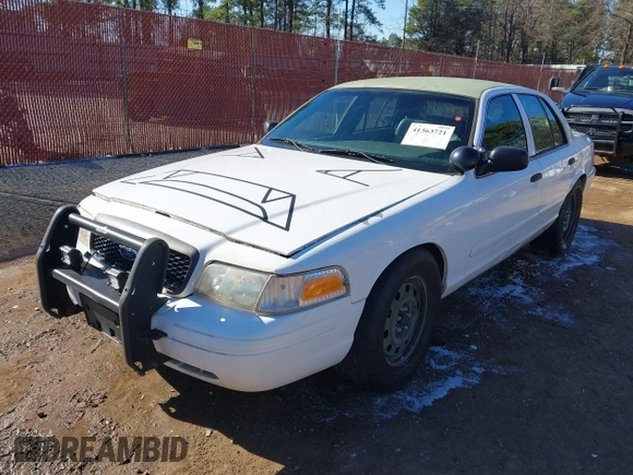 2005 Ford Police Interceptor z VIN 2FAFP71WX5X164985, wystawiony jako IAAI lot #41363721 z przebiegiem 147 950 mil mil oraz . Historia ofert i sprzedaży dostępna na DreamBid. Obrazek 17.