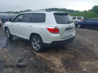 2012 Toyota Highlander Limited с VIN 5TDYK3EHXCS065369, выставлен на аукционе IAAI как лот 42103122 с пробегом 174 310 миль миль и . История ставок и продаж доступна на DreamBid. Изображение 3.