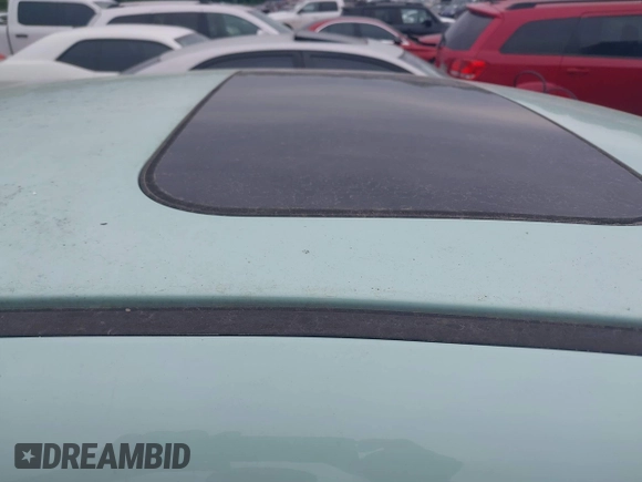 2017 Ford Fiesta SE с VIN 3FADP4BJ3HM121307, выставлен на аукционе IAAI как лот 42251500 с пробегом 87 215 миль миль и . История ставок и продаж доступна на DreamBid. Изображение 12.