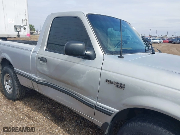 2002 Ford Ranger XL with VIN 1FTYR10D42TA44280, listed as a IAAI auction lot 41456063 with 158,005 mi miles. Bid and sale history available at carsss.com. Image 13.