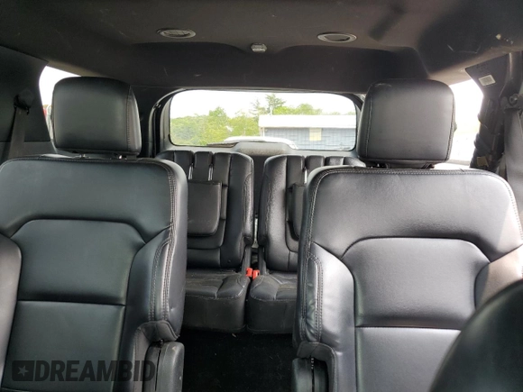 2019 Ford Explorer XLT z VIN 1FM5K8D89KGA99924, wystawiony jako Copart lot #59659405 z przebiegiem 124 613 mil mil oraz Szkoda całkowita • Salvage title. Historia ofert i sprzedaży dostępna na DreamBid. Obrazek 10.