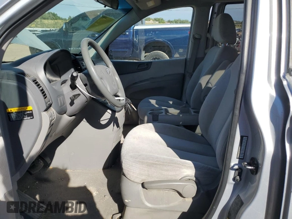 2007 Kia Sedona EX with VIN KNDMB233976116902, listed as a Copart auction lot 71683194 with 229,383 mi miles and Salvage Title. Bid and sale history available at carsss.com. Image 7.