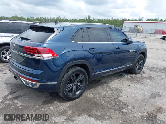 2021 Volkswagen Atlas SE with VIN 1V2PE2CA7MC201509, listed as a IAAI auction lot 42657943 with 71,197 mi miles and . Bid and sale history available at DreamBid. Image 4.