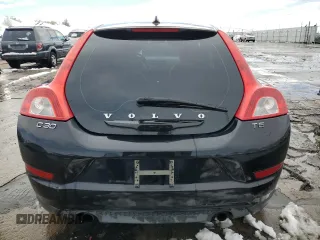2012 Volvo C30 z VIN YV1672MK5C2285472, wystawiony jako Copart lot #80054034 z przebiegiem 97 082 mil mil oraz Szkoda całkowita • Salvage title. Historia ofert i sprzedaży dostępna na DreamBid. Obrazek 6.