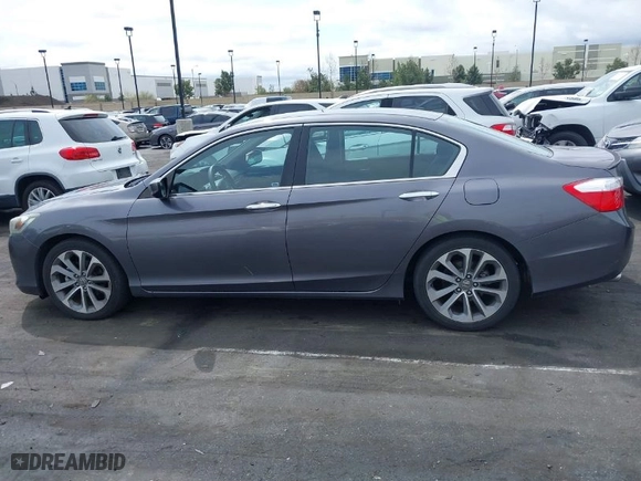 2015 Honda Accord Sedan Sport with VIN 1HGCR2F52FA109064, listed as a IAAI auction lot 41916131 with 98,130 mi miles. Bid and sale history available at carsss.com. Image 14.