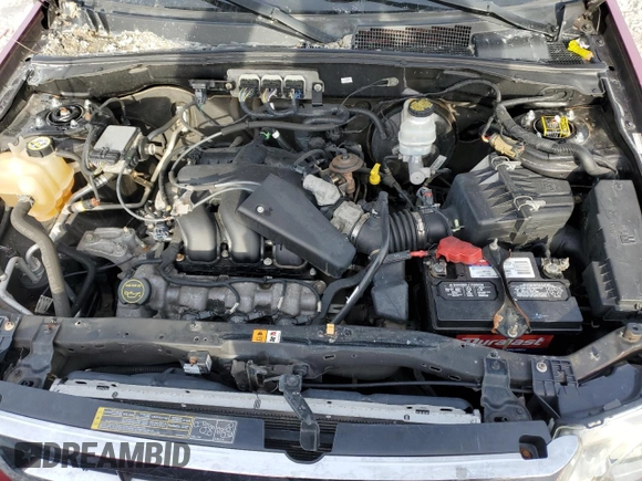 2008 Ford Escape XLT with VIN 1FMCU03198KB05556, listed as a Copart auction lot 42531975 with 105,277 mi miles and Salvage title. Bid and sale history available at DreamBid. Image 12.