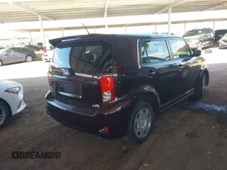 2012 Scion xB z VIN JTLZE4FEXC1144290, wystawiony jako IAAI lot #41740866 z przebiegiem Nie podano mil oraz . Historia ofert i sprzedaży dostępna na DreamBid. Obrazek 4.