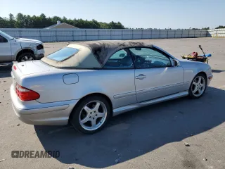 2002 Mercedes-Benz CLK 320/430 with VIN WDBLK70G32T108710, listed as a Copart auction lot 69556774 with 147,268 mi miles and Salvage Title. Bid and sale history available at DreamBid. Image 3.