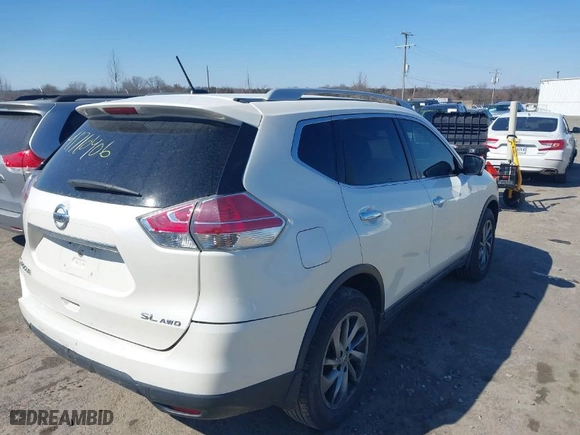 2015 Nissan Rogue SL with VIN 5N1AT2MV1FC857525, listed as a IAAI auction lot 41710406 with 156,646 mi miles. Bid and sale history available at carsss.com. Image 4.