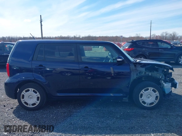 2008 Scion xB with VIN JTLKE50E281048919, listed as a IAAI auction lot 41875912 with 210,497 mi miles. Bid and sale history available at carsss.com. Image 13.