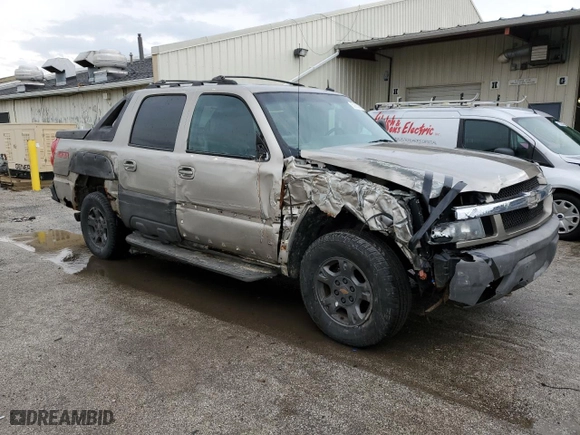 2002 Chevrolet Avalanche with VIN 3GNEK13T92G312366, listed as a Copart auction lot 50880275 with 255,366 mi miles and Salvage Title. Bid and sale history available at carsss.com. Image 4.