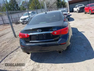 2015 Infiniti Q50 Premium with VIN JN1BV7AP9FM348009, listed as a IAAI auction lot 41852281 with 124,118 mi miles. Bid and sale history available at carsss.com. Image 17.
