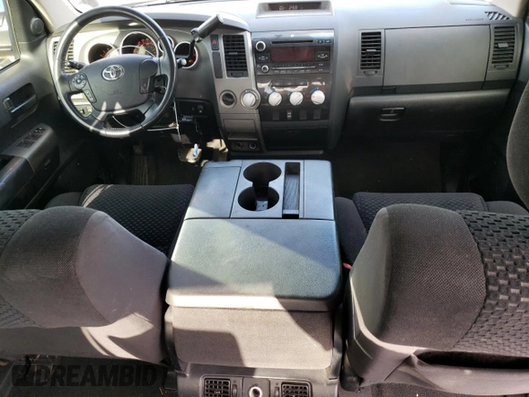 2010 Toyota Tundra z VIN 5TFDW5F18AX157183, wystawiony jako Copart lot #46691125 z przebiegiem 186 139 mil mil oraz Szkoda całkowita • Salvage title. Historia ofert i sprzedaży dostępna na DreamBid. Obrazek 8.