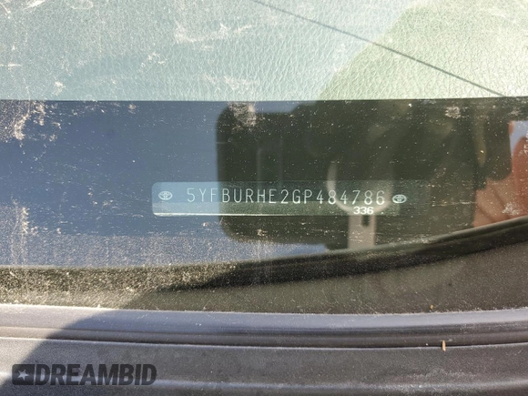 2016 Toyota Corolla L z VIN 5YFBURHE2GP484786, wystawiony jako Copart lot #52430625 z przebiegiem 122 663 mil mil oraz Szkoda całkowita • Salvage title. Historia ofert i sprzedaży dostępna na DreamBid. Obrazek 12.