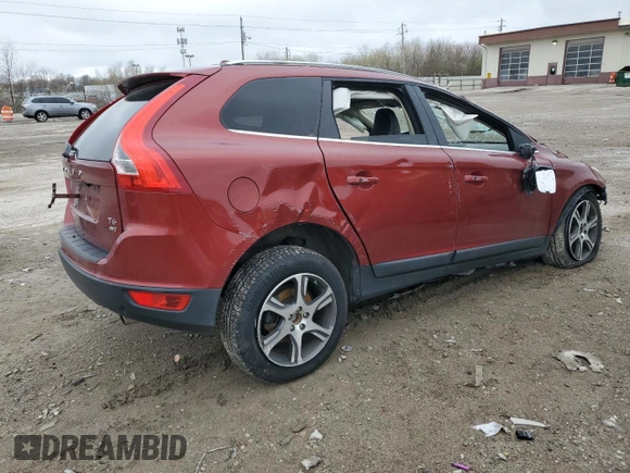 2013 Volvo XC60 T6 z VIN YV4902DZ9D2453665, wystawiony jako Copart lot #51060595 z przebiegiem Nie podano mil oraz Szkoda całkowita • Salvage title. Historia ofert i sprzedaży dostępna na DreamBid. Obrazek 3.