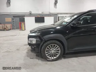 2019 Hyundai Kona SEL with VIN KM8K6CAA4KU382976, listed as a IAAI auction lot 41820749 with 61,619 mi miles. Bid and sale history available at carsss.com. Image 17.