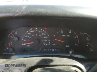 2003 Ford F-350 XL with VIN 1FTSW31F83EA58571, listed as a Copart auction lot 61340055 with 3,224,416 mi miles and Salvage title. Bid and sale history available at DreamBid. Image 9.