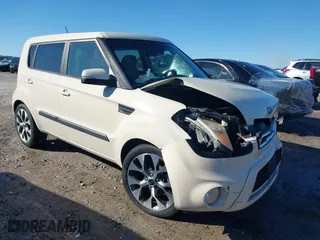 2012 Kia Soul + with VIN KNDJT2A62C7371120, listed as a IAAI auction lot 41442500 with 152,206 mi miles. Bid and sale history available at carsss.com. Image 1.
