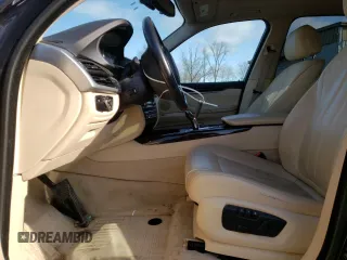 2014 BMW X5 xDrive35i with VIN 5UXKR0C55E0H27116, listed as a Copart auction lot 49119335 with 178,934 mi miles and Salvage Title. Bid and sale history available at carsss.com. Image 7.