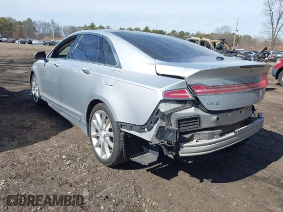 2015 Lincoln MKZ with VIN 3LN6L2G9XFR607285, listed as a IAAI auction lot 41572389 with 138,899 mi miles and . Bid and sale history available at DreamBid. Image 3.