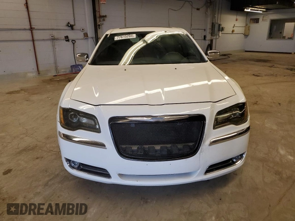 2012 Chrysler 300 C with VIN 2C3CCAKT4CH220294, listed as a Copart auction lot 77615204 with 83,852 mi miles and Clean Title. Bid and sale history available at DreamBid. Image 5.