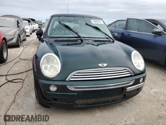 2003 MINI Hardtop with VIN WMWRC33443TC44252, listed as a Copart auction lot 74892414 with Not provided miles and Non repairable. Bid and sale history available at DreamBid. Image 5.