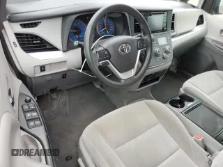 2019 Toyota Sienna LE Auto Access Seat with VIN 5TDKZ3DC1KS008614, listed as a Copart auction lot 54480165 with 114,320 mi miles and Salvage title. Bid and sale history available at DreamBid. Image 8.
