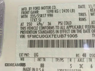 2014 Ford Escape SE с VIN 1FMCU0GX7EUB71005, выставлен на аукционе IAAI как лот 42434547 с пробегом 148 856 миль миль и . История ставок и продаж доступна на DreamBid. Изображение 9.