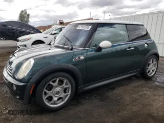 2005 MINI Hardtop S with VIN WMWRE33455TD92892, listed as a Copart auction lot 47992575 with 254,016 mi miles and Clean Title. Bid and sale history available at DreamBid. Image 1.
