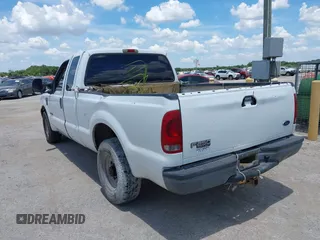 2003 Ford F-250 XL with VIN 1FTNX20FX3EA35282, listed as a IAAI auction lot 42564019 with 527,619 mi miles and . Bid and sale history available at DreamBid. Image 3.
