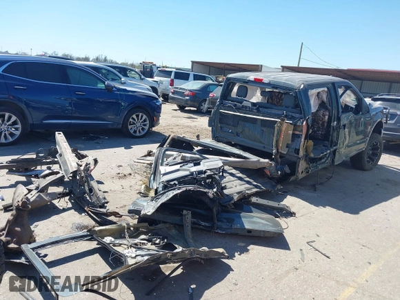 2015 Ford F-150 XLT with VIN 1FTEW1EF5FKE71064, listed as a IAAI auction lot 41763445 with 1 mi miles. Bid and sale history available at carsss.com. Image 4.