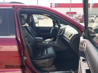2017 Jeep Grand Cherokee Overland with VIN 1C4RJFCG7HC658943, listed as a IAAI auction lot 42282213 with 103,291 mi miles and . Bid and sale history available at DreamBid. Image 5.
