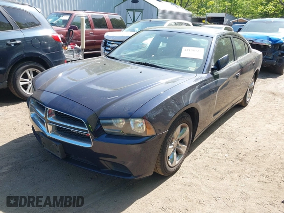2012 Dodge Charger SE with VIN 2C3CDXBGXCH298176, listed as a IAAI auction lot 42138725 with 128,717 mi miles. Bid and sale history available at carsss.com. Image 2.