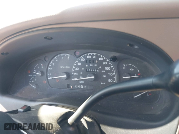 1998 Ford Explorer XL z VIN 1FMZU34E4WZB50132, wystawiony jako IAAI lot #42708532 z przebiegiem 237 486 mil mil oraz . Historia ofert i sprzedaży dostępna na DreamBid. Obrazek 7.