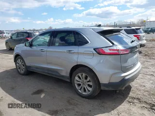 2022 Ford Edge Titanium with VIN 2FMPK4K95NBA62894, listed as a IAAI auction lot 41977805 with 43,376 mi miles. Bid and sale history available at carsss.com. Image 3.