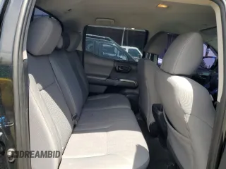 2019 Toyota Tacoma SR z VIN 3TMCZ5AN1KM253032, wystawiony jako Copart lot #52598445 z przebiegiem 69 489 mil mil oraz Szkoda całkowita • Salvage title. Historia ofert i sprzedaży dostępna na DreamBid. Obrazek 10.