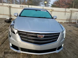 2019 Cadillac XTS Luxury z VIN 2G61M5S32K9122108, wystawiony jako Copart lot #84200804 z przebiegiem 105 778 mil mil oraz Szkody całkowita. Historia ofert i sprzedaży dostępna na DreamBid. Obrazek 5.