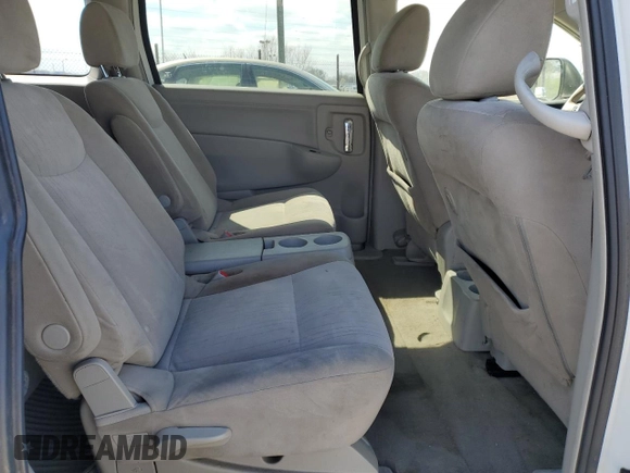 2016 Nissan Quest S z VIN JN8AE2KP7G9152654, wystawiony jako Copart lot #52936585 z przebiegiem 182 364 mil mil oraz Szkoda całkowita • Salvage title. Historia ofert i sprzedaży dostępna na DreamBid. Obrazek 11.