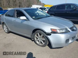 2004 Acura TSX w/Navigation with VIN JH4CL96904C039320, listed as a IAAI auction lot 42083615 with 195,844 mi miles. Bid and sale history available at carsss.com. Image 1.