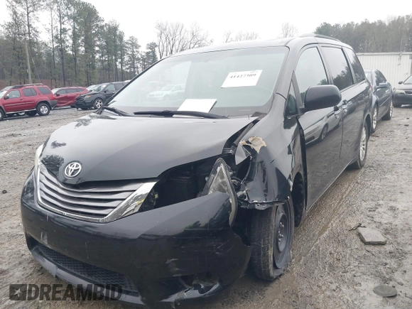 2017 Toyota Sienna XLE Auto Access Seat z VIN 5TDYZ3DC4HS784545, wystawiony jako IAAI lot #41427309 z przebiegiem 85 244 mil mil oraz . Historia ofert i sprzedaży dostępna na DreamBid. Obrazek 2.