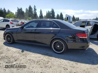 2014 Mercedes-Benz E 350 Luxury with VIN WDDHF8JBXEA981753, listed as a Copart auction lot 60556625 with 132,742 mi miles and Salvage title. Bid and sale history available at DreamBid. Image 2.